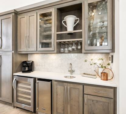 Well Appointed Wet Bar - Offering a Wine Cooler