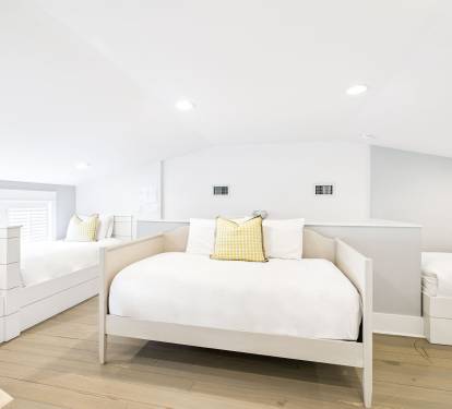 3rd Floor - Twin Guest Suite
