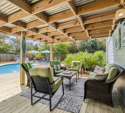 Relax on the Back Patio - Ample Space for Gathering!