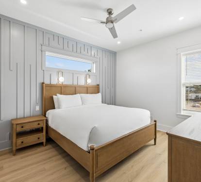 2nd Floor - King Guest Suite