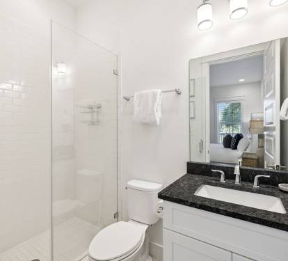 King Guest En-Suite - Single Vanity + Walk-In Shower