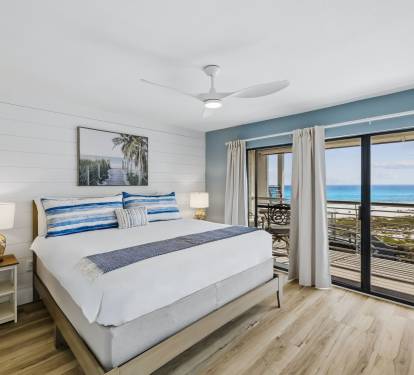 3rd Floor - Primary King Suite