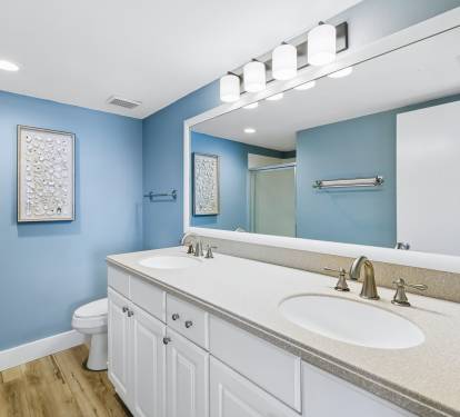 Primary King En-Suite - Dual Vanities + Walk-In Shower