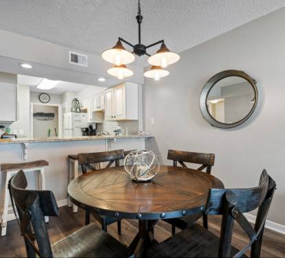7 BD1083 DR