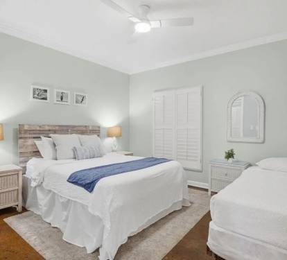 This room is being re-decorated into a double Queen Bedroom