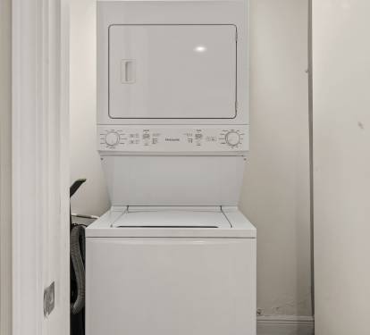 Your own washer and dryer make packing light a breeze—fresh, clean clothes whenever you need them during your stay.