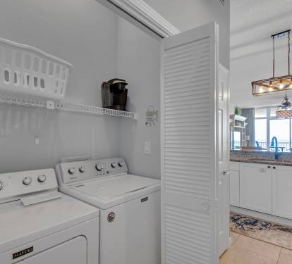 Full size washer & Dryer in Unit