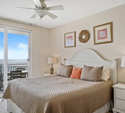 Serene Oceanview Escape