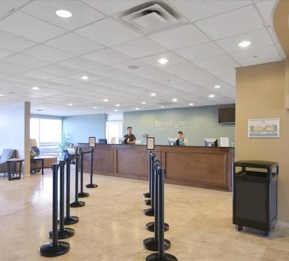 Amenity-Tidewater PCB Lobby-DSC_3051.JPG