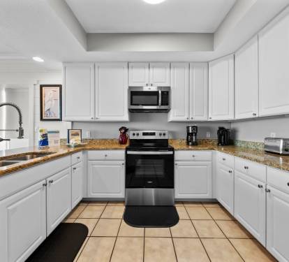 14 San Carlos Penthouse 5 Kitchen