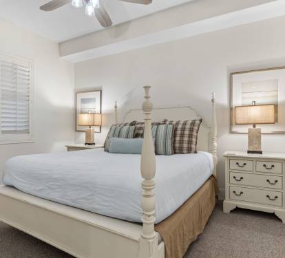 Bedroom 2 with King Bed