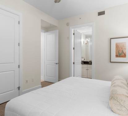 Bedroom 3 With King Bed