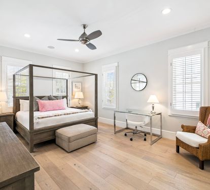 2nd Floor - Primary King Suite