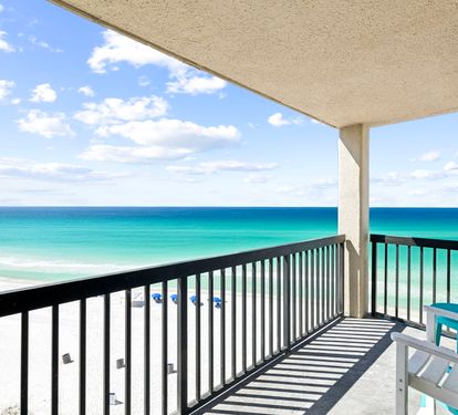 Unwind on the Gulf-Front Balcony - Perfect fo Morning Coffee & Evening Cocktails