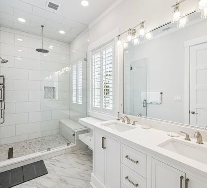 Primary King En-Suite - Dual Vanities + Walk-In Shower
