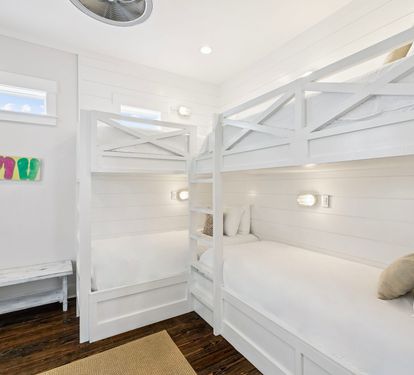 2nd Floor - Twin Bunk Room