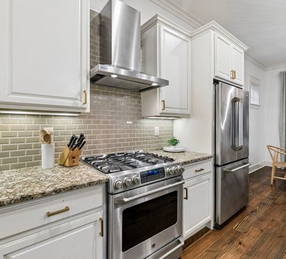 Fully Equipped with Stainless Steel Appliances + Gas Range