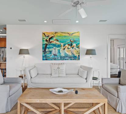 Comfortable and inviting living space inside Sandestin Golf & Beach Resort, ideal for golfers looking for a well-appointed condo near championship courses, beach access, and resort amenities.