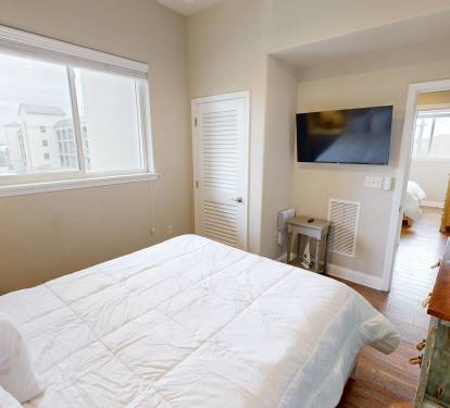 Guest Bedroom 1