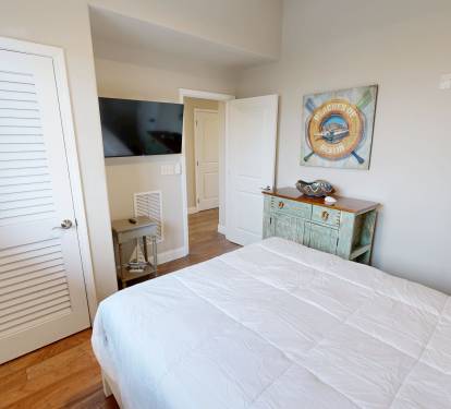 Guest Bedroom 1