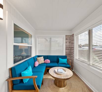 Entry/Sunroom