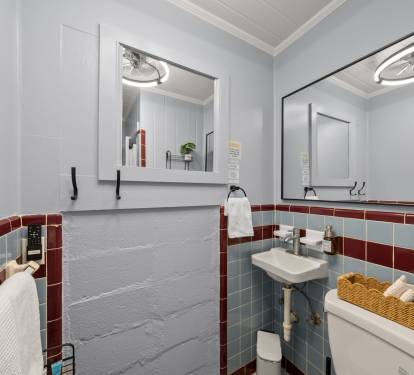 Bathroom #2, full bathroom