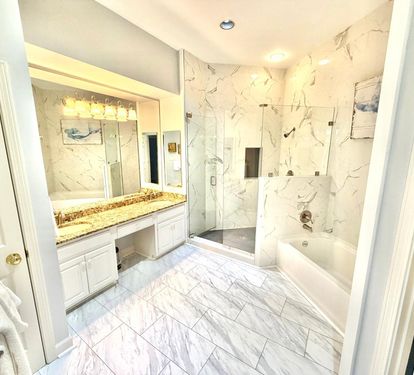 Modern Master Bathroom