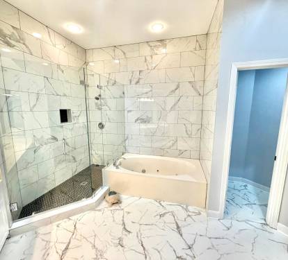 Modern Master Bathroom