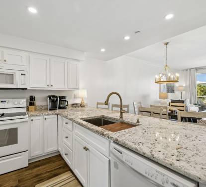 Ample Counter Space for Prepping Meals