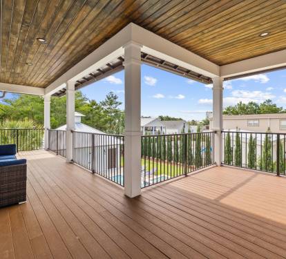 2nd Floor Wrap Around Balcony