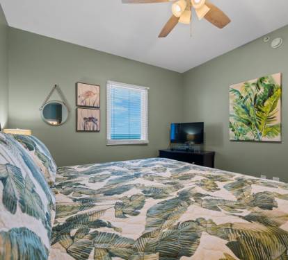 San Carlos 1001 Bedroom 2 with King Bed