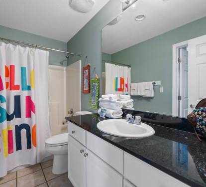 San Carlos 1001 Bathroom 3 with Tub Shower Combo