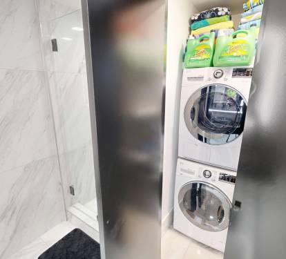 Washer & Dryer