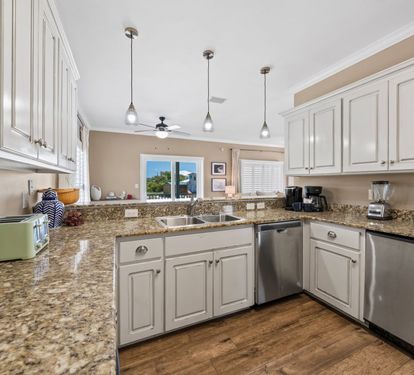 Salty Seashell Kitchen