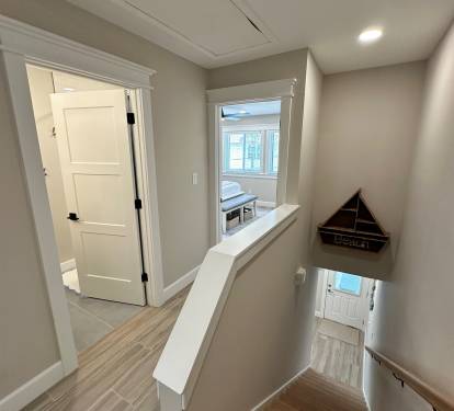 2nd Floor Hall