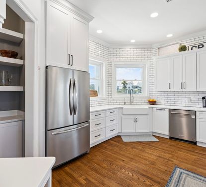 Chef's Kitchen Offering Stainless Steel Appliances
