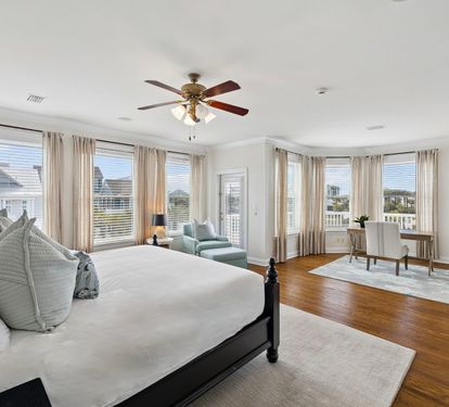 Primary King Suite - Balcony Access, Flat-Screen TV & Dedicated Workspace