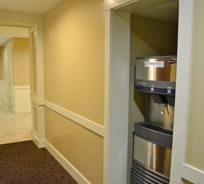 Plenty of ice machines for guest use throughout the building.