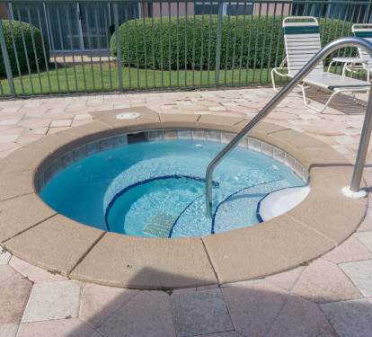 Enjoy some relaxation in the hot jacuzzi