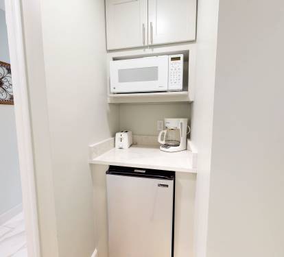 Studio Kitchenette 