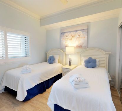 Guest bedroom