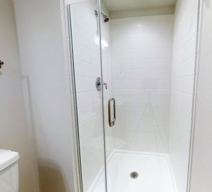 Guest Bathroom 2