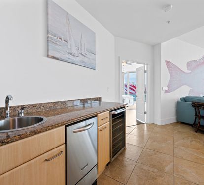 Caribe Penthouse C1 Wet Bar with Beverage Cooler and Ice Machine
