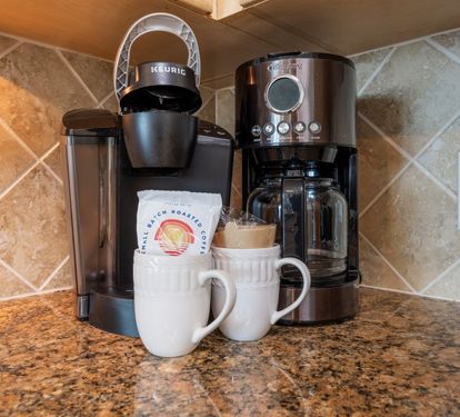 Caribe Penthouse C1 Kitchen with Drip Coffee Maker + Keurig