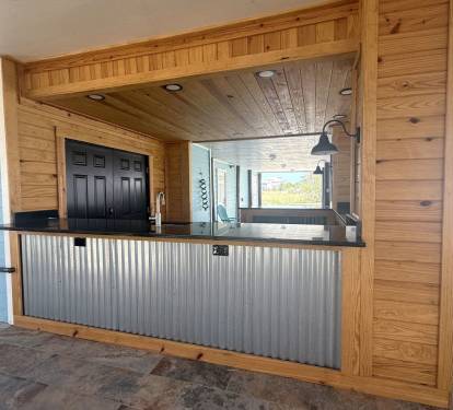 Laguna Beach Daze Outdoor Bar and Entertainment Area