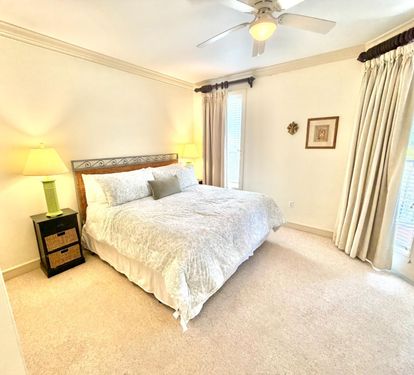 Master Suite - Upstairs