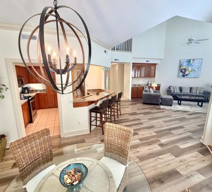 Dining area for 6