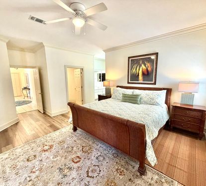 Master Suite - Downstairs