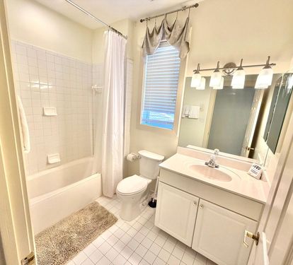 Guest Bathroom - Upstairs
