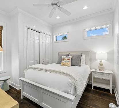 2nd Floor - Queen Guest Suite